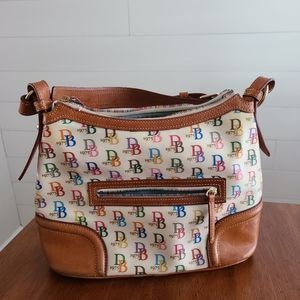 Dooney & Bourke hobo style purse